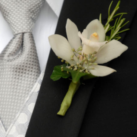 boutonnieres and corsages img 02