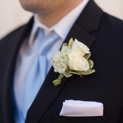 classic boutonnieres img