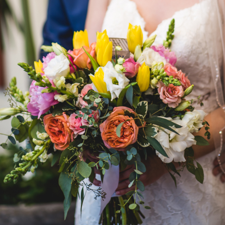 hand tied bouquets img 04